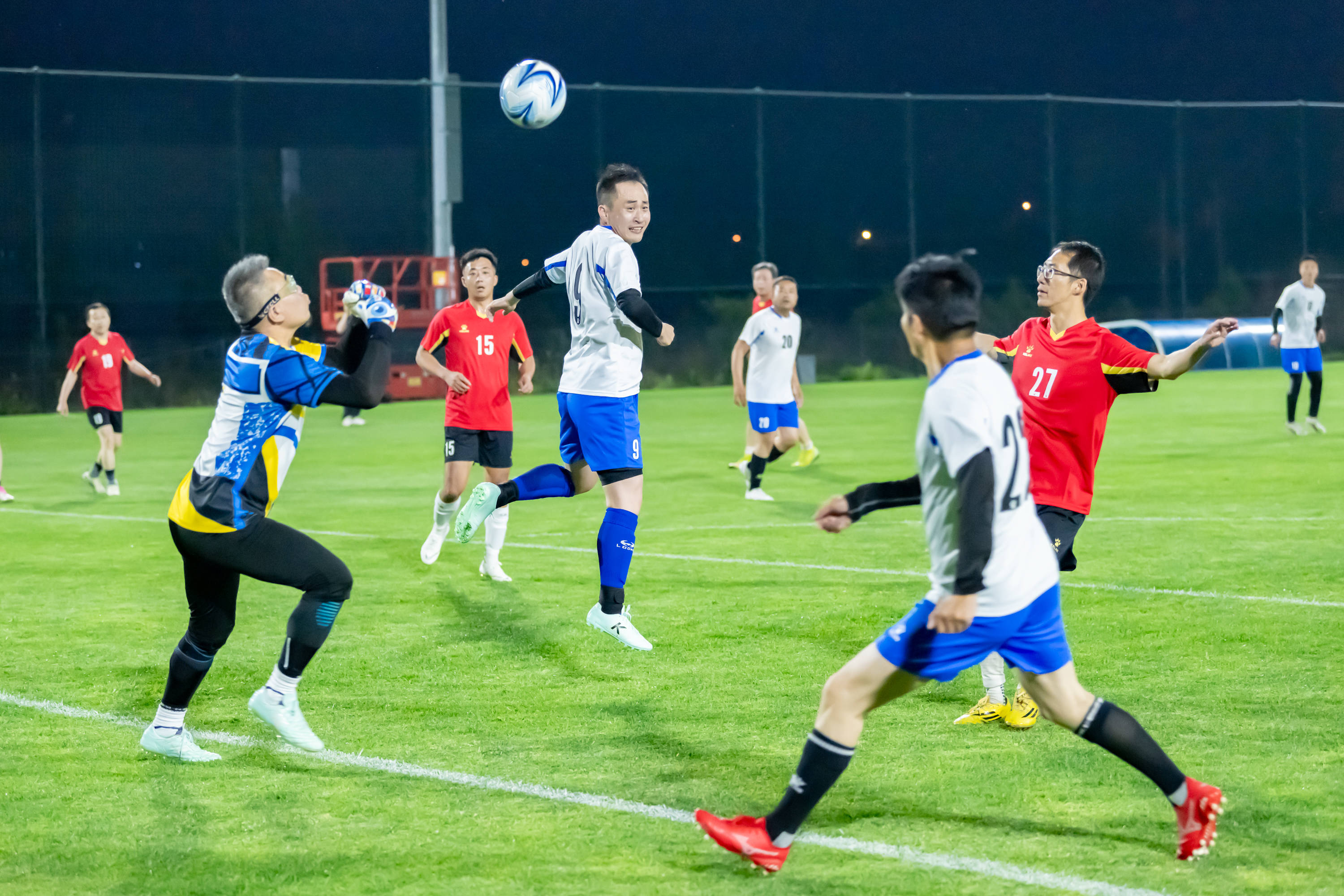 为人们谈论 为人们谈论