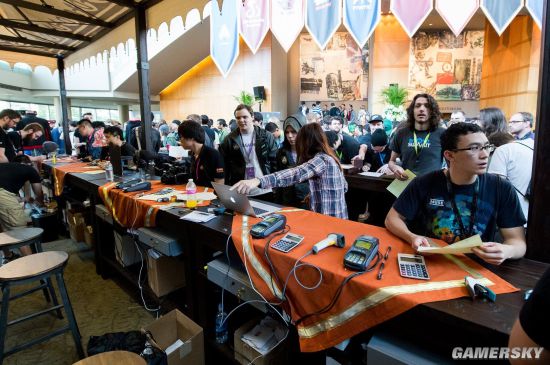 谁就更可能 谁就更可能