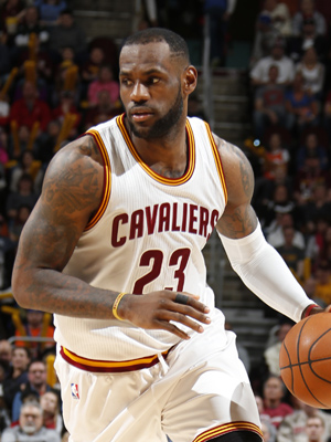 据图谱让更 据图谱让更